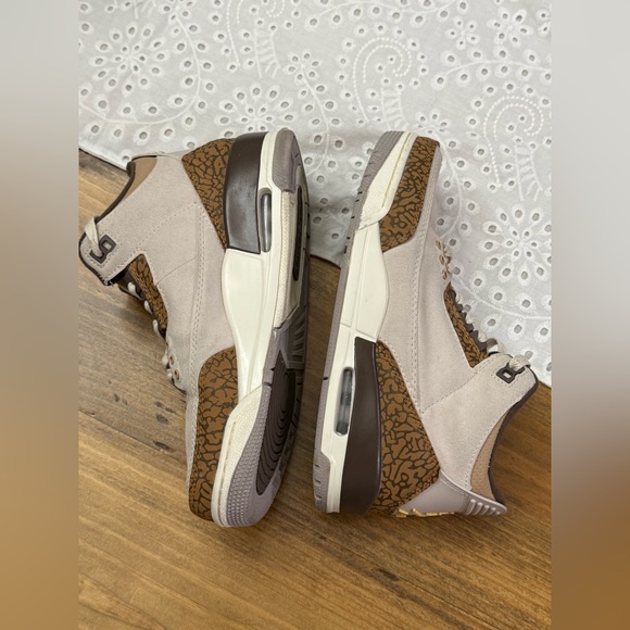 Jordan 3 Retro Palomino (2016) Men’s Size 7 - Picture 5 of 7